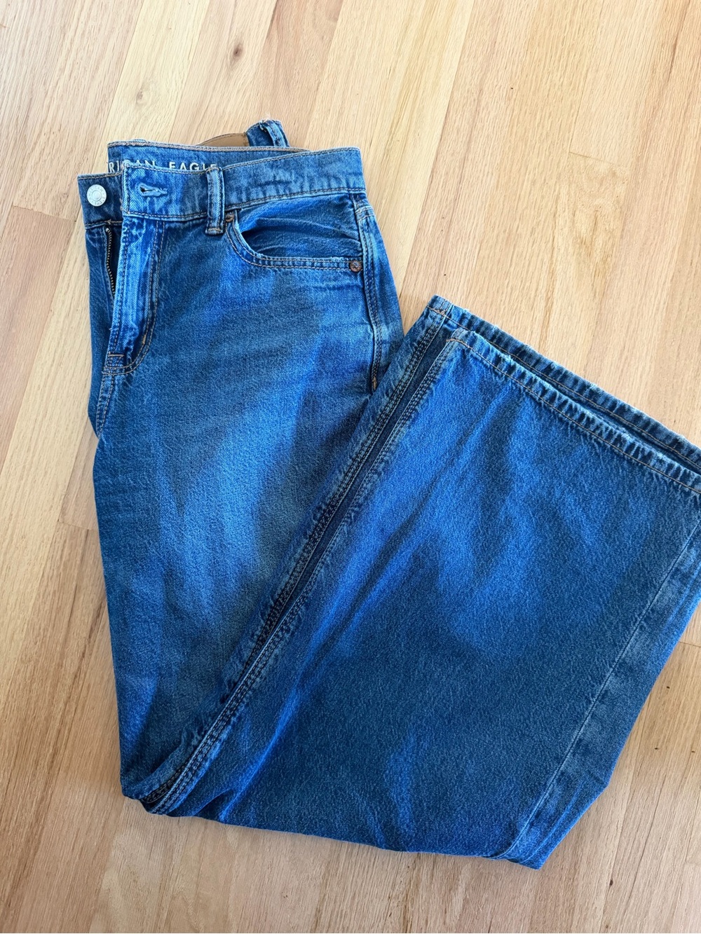 American eagle low rise Blue Denim Jeans